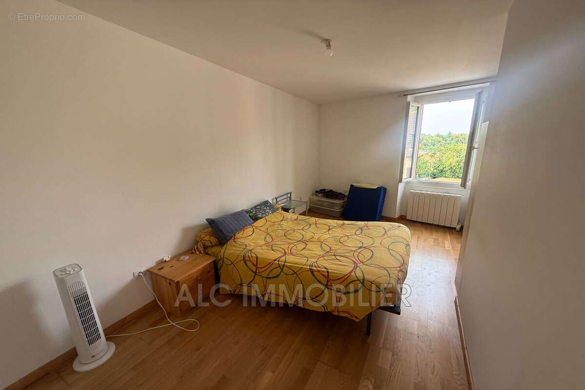 Maison 64 m² à Saint-Germain-Du-Corbeis  - photo 6