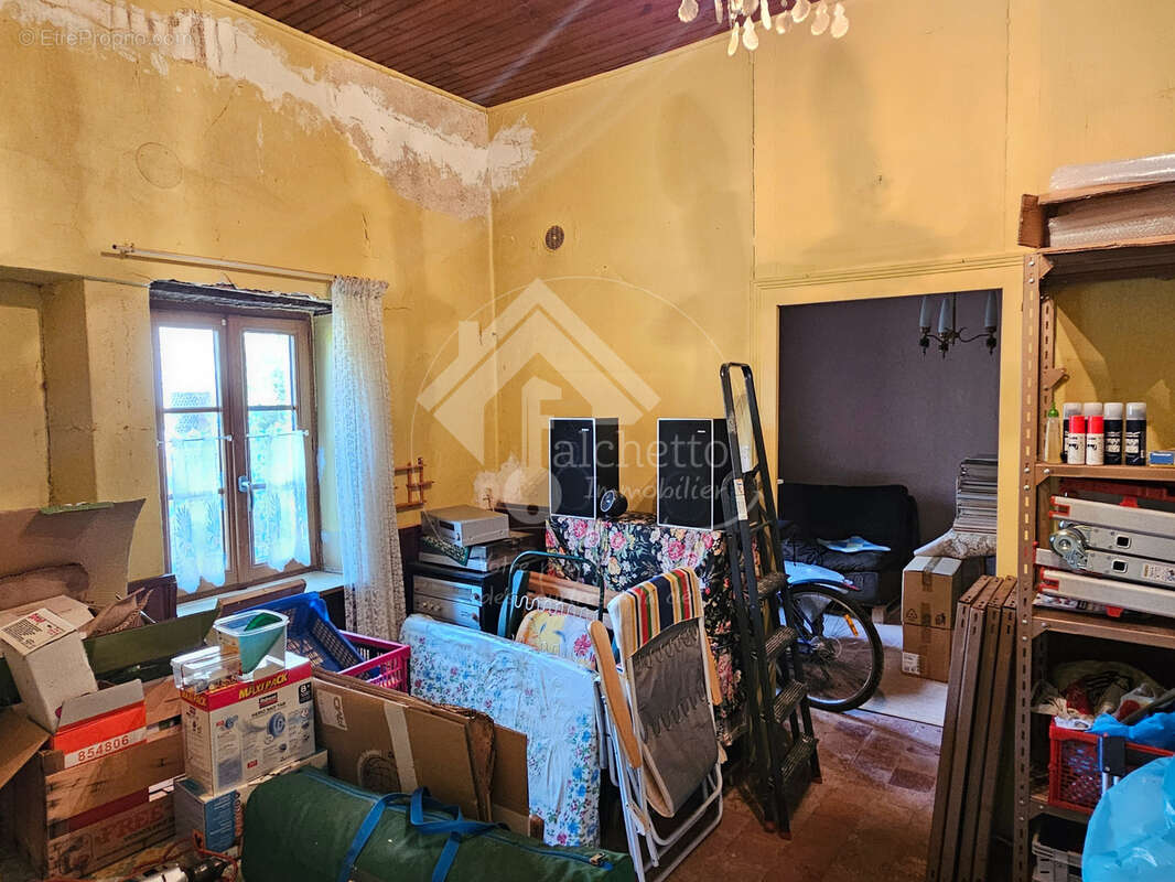 Maison à CHAVROCHES