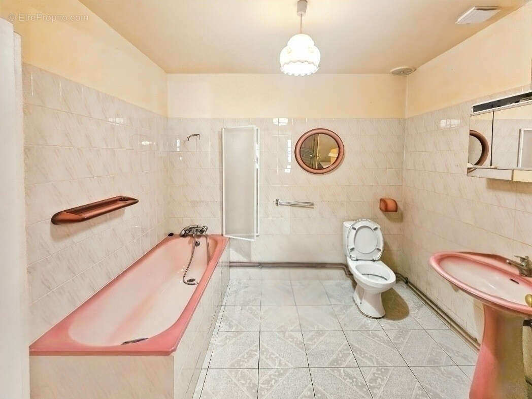 Maison à LONGNY-AU-PERCHE