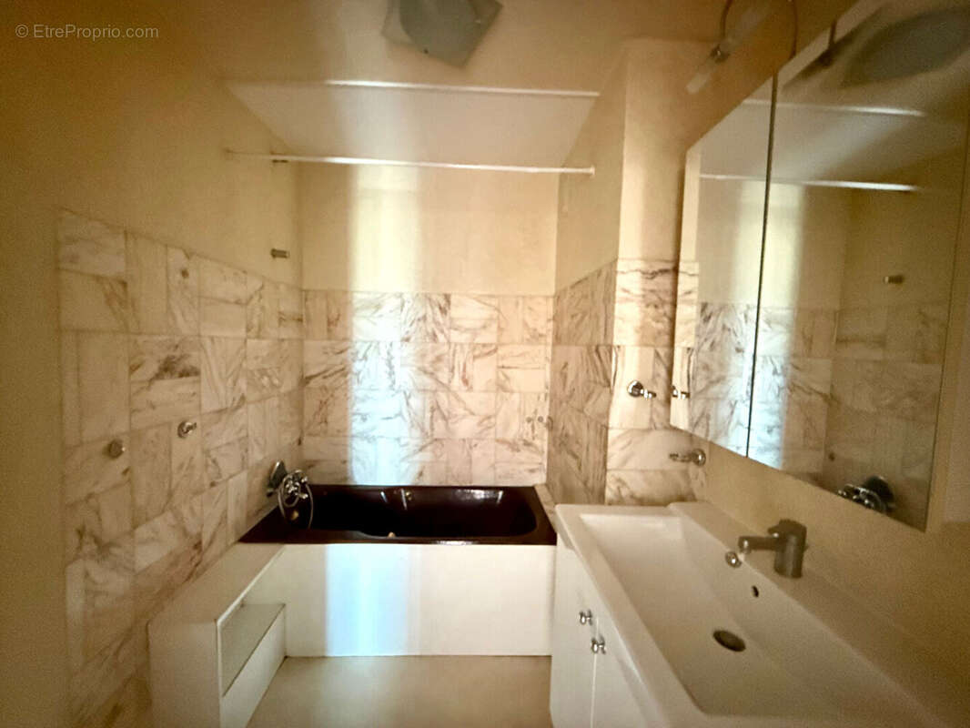 Appartement à CHATILLON