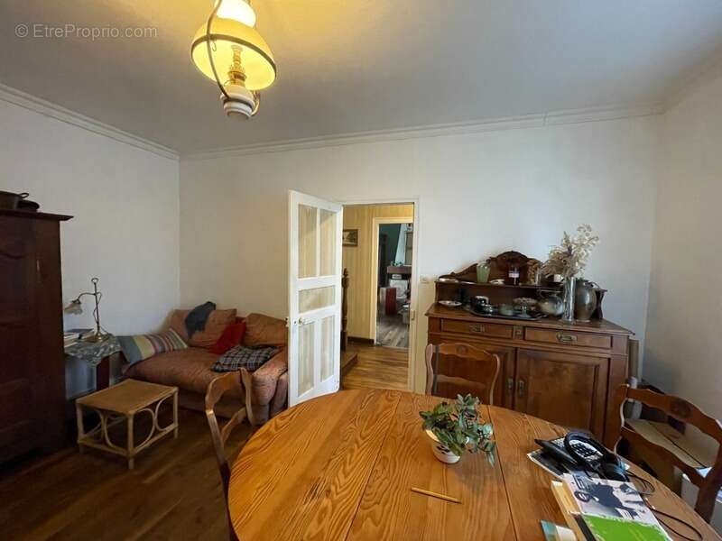 Maison à PLOUNEVEZ-QUINTIN