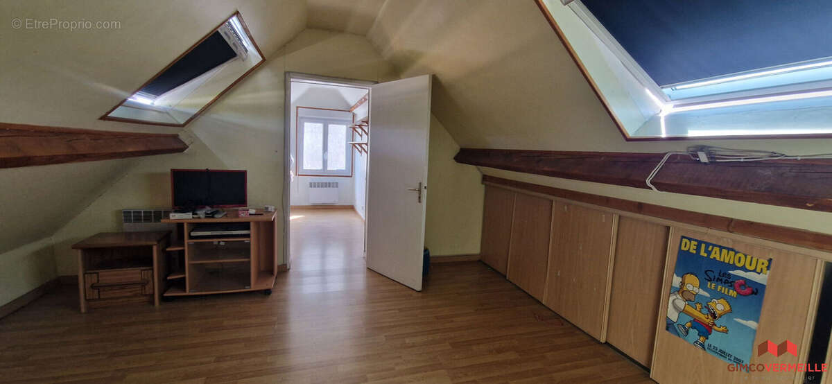 Maison spacieuse à vendre à Conflans-Sainte-Honorine - 5 chambres - photo 17