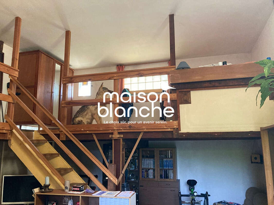 Maison à FOMPERRON
