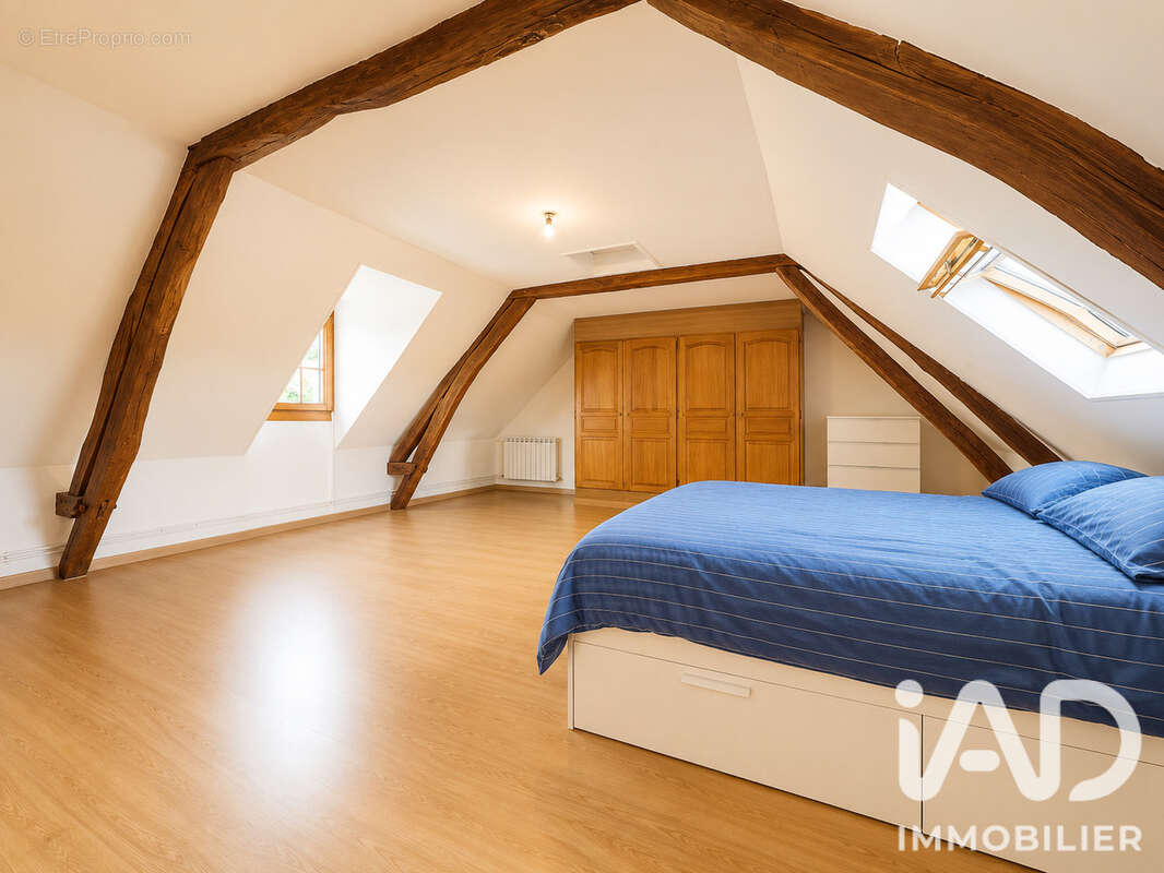 Maison 113 m² à Eragny-Sur-Epte  - photo 8