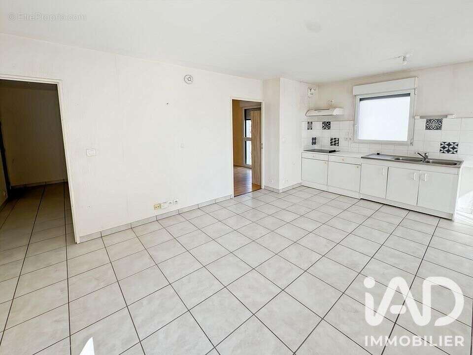 Appartement 44 m² à Rennes  - photo 4