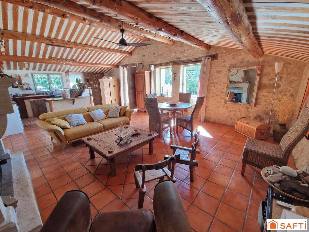 Photo 5 - Maison à SAINT-MARTIN-DE-CASTILLON
