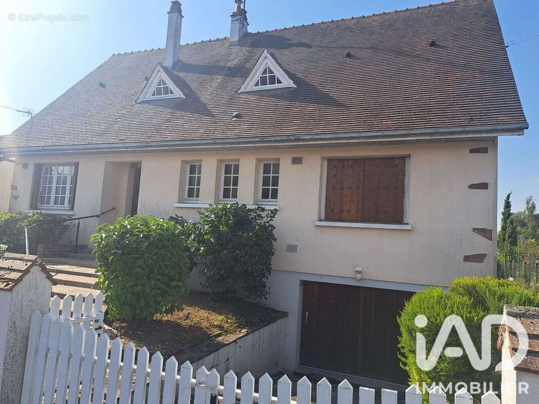 Maison 135 m² à Brou  - photo 2