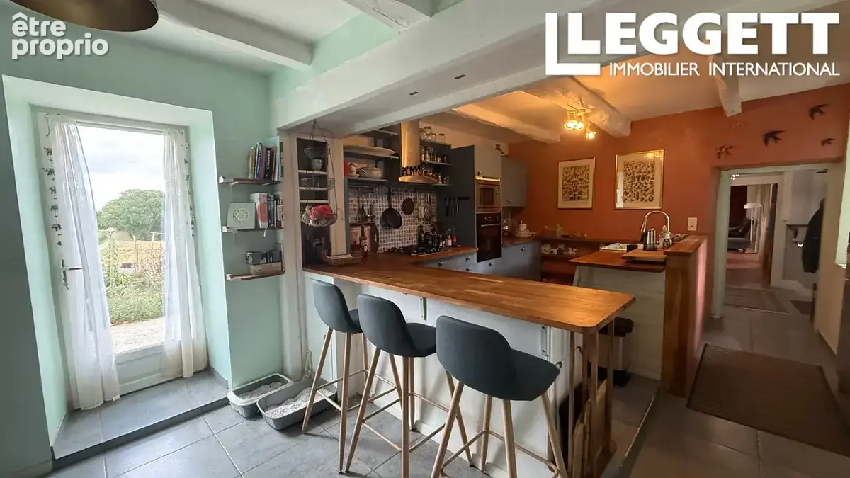 Belle maison gasconne restaurée avec goût, 3 chambres, terrasse, grange, piscine, vue sur les Pyrénées et étan - photo 2