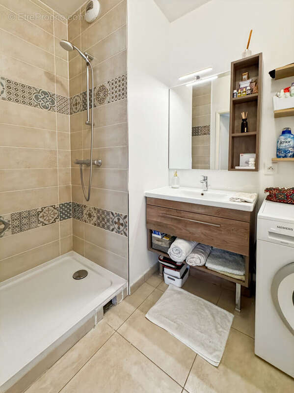 Appartement à ROSNY-SOUS-BOIS