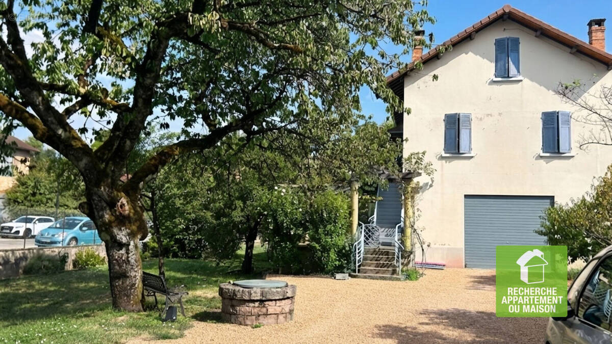 Maison à CREMIEU