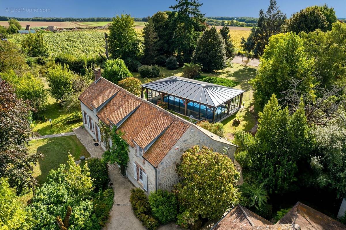 Maison à LORREZ-LE-BOCAGE-PREAUX