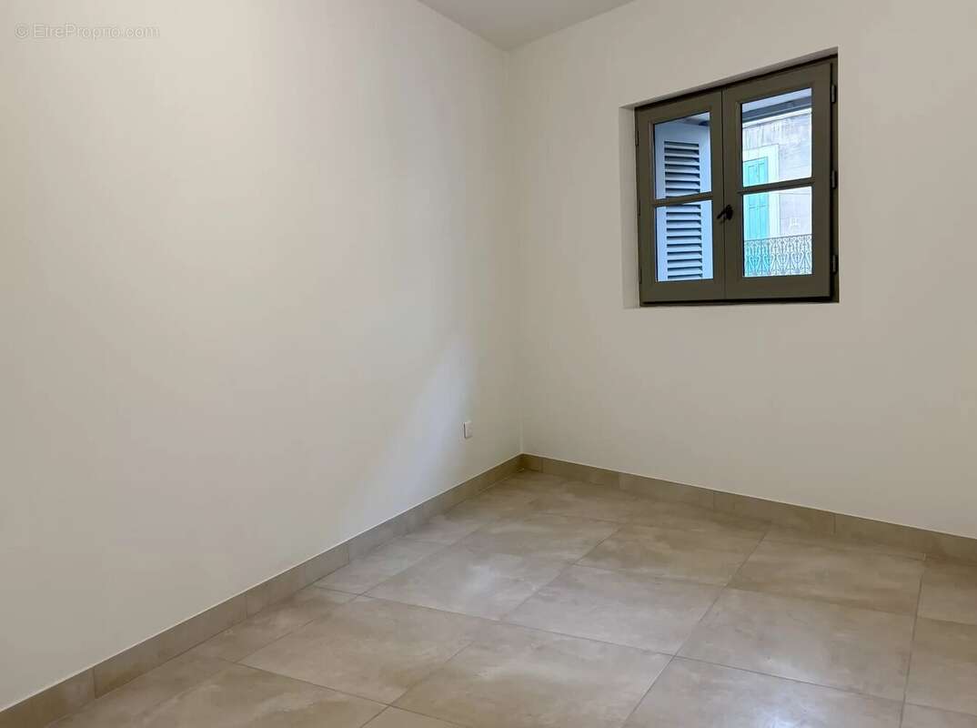 Appartement à ARLES