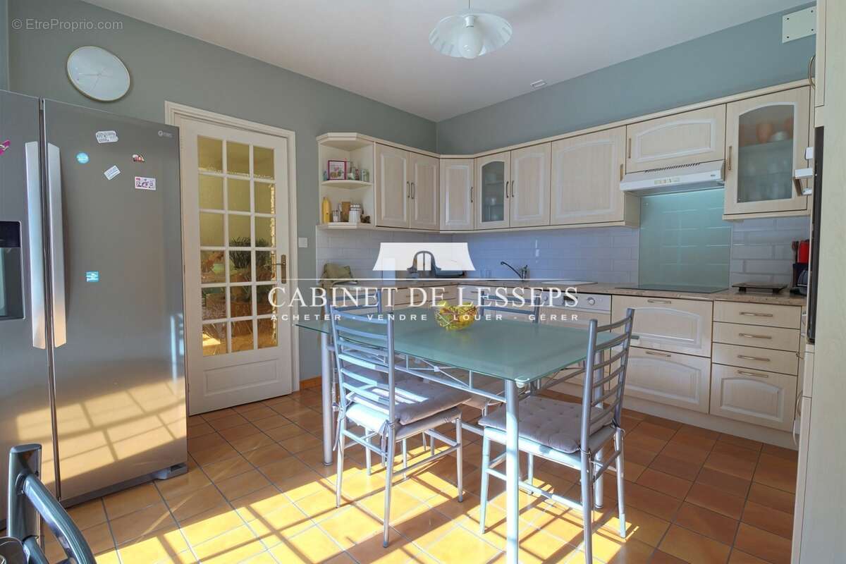 Maison à SAINT-MARTIN-DE-SEIGNANX