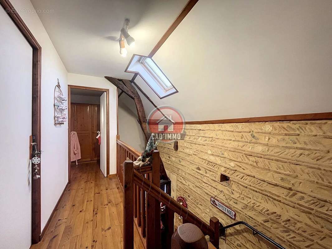 Maison à SAINT-PIERRE-D&#039;EYRAUD