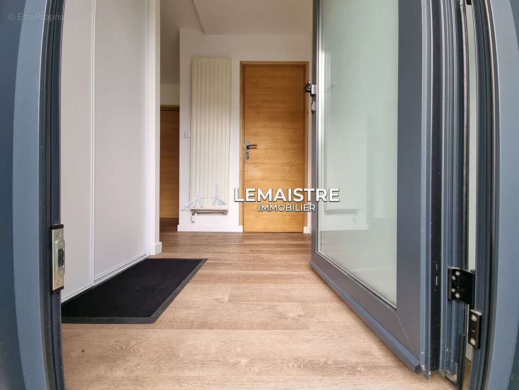 Maison à SAINT-ROMAIN-DE-COLBOSC