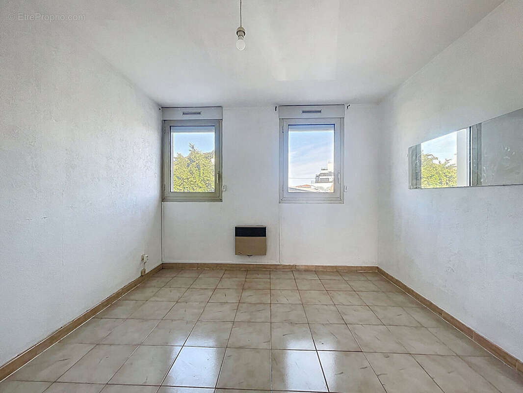 Appartement à MARSEILLE-8E