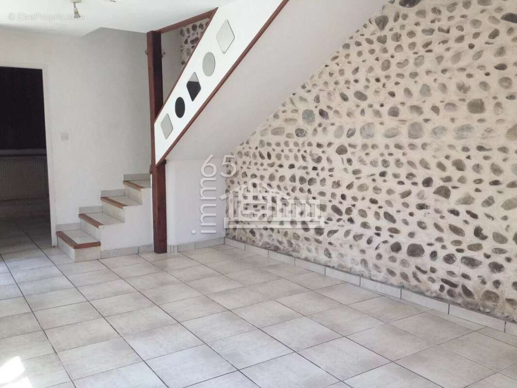 Appartement à BORDERES-SUR-L'ECHEZ