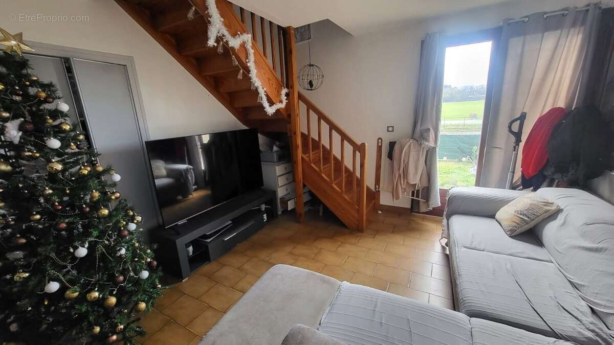 Appartement à CHATUZANGE-LE-GOUBET