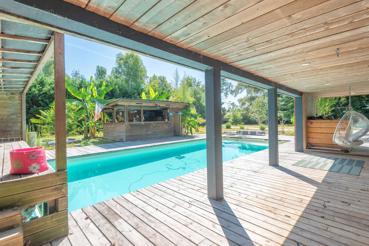 Maison 225 m2 - parc de 8100 m2 - bel environnement - photo 2