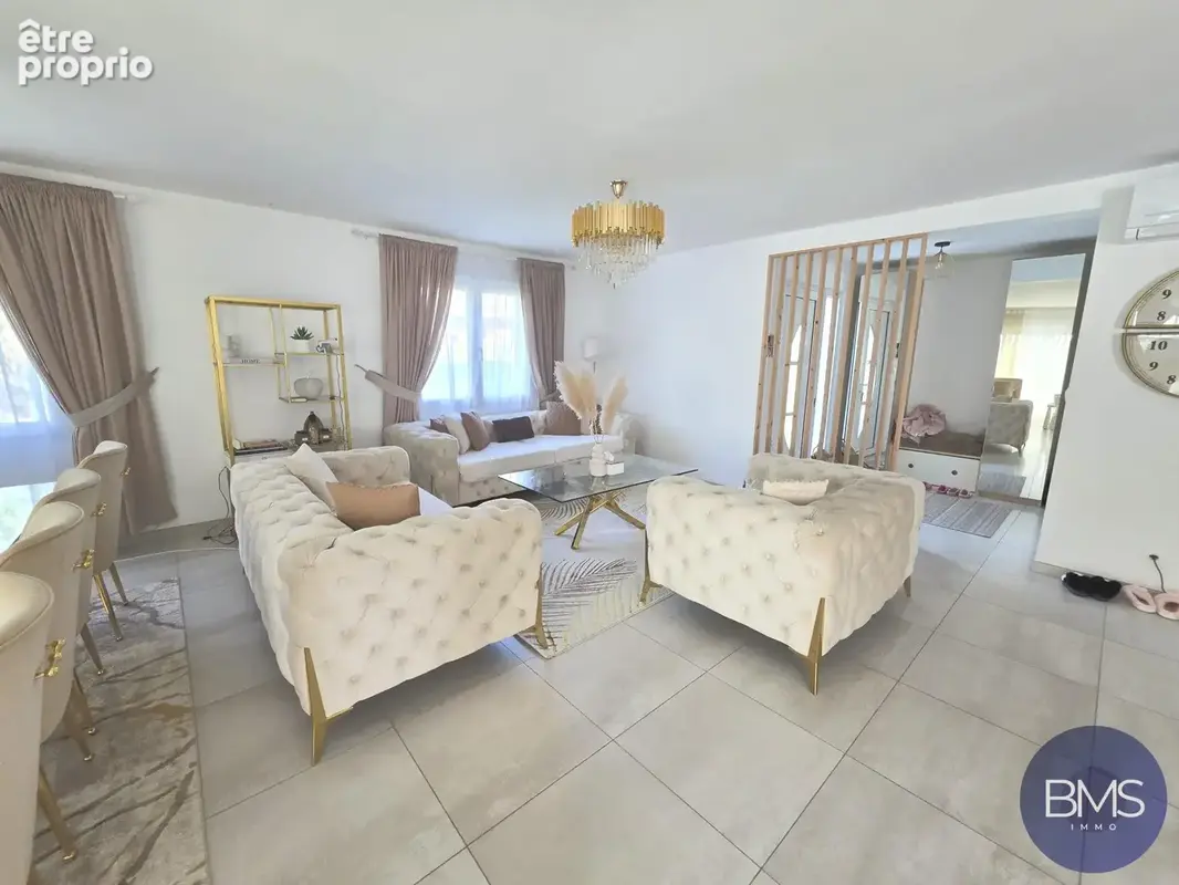 Maison 7 pièces 210 m² à vendre à Faumont (59310) - photo 2