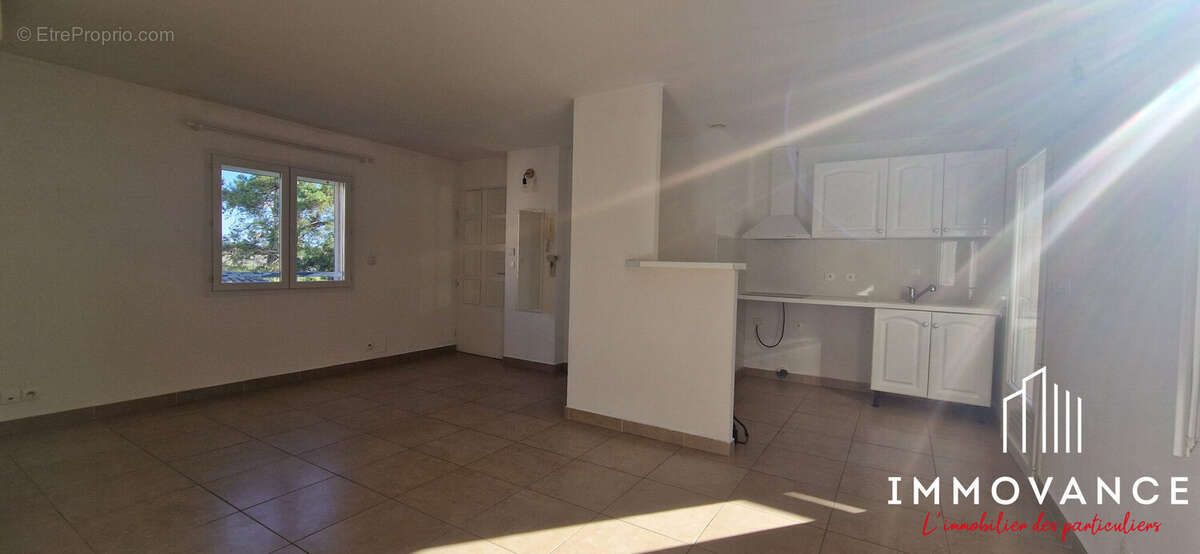 Appartement à LE CRES