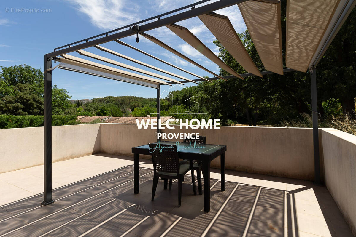 Maison à MEYRARGUES