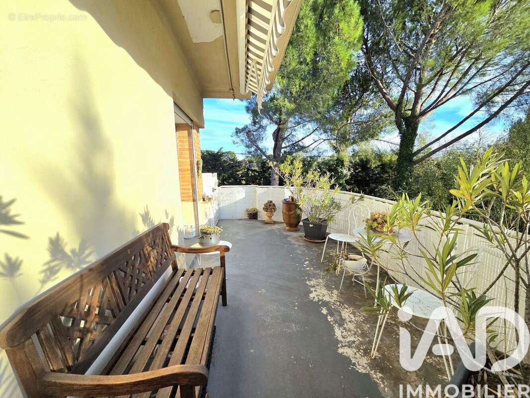 Photo 2 - Appartement à NIMES