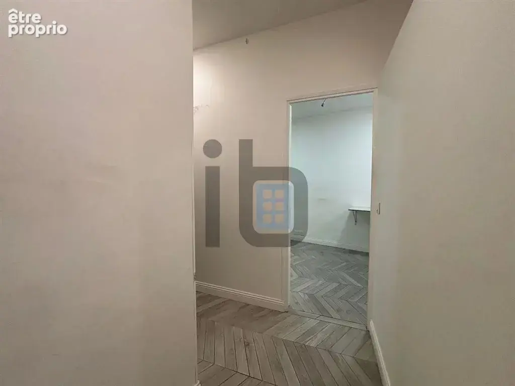 Commerce 59 m² à vendre à Paris-12e (75012) - photo 7