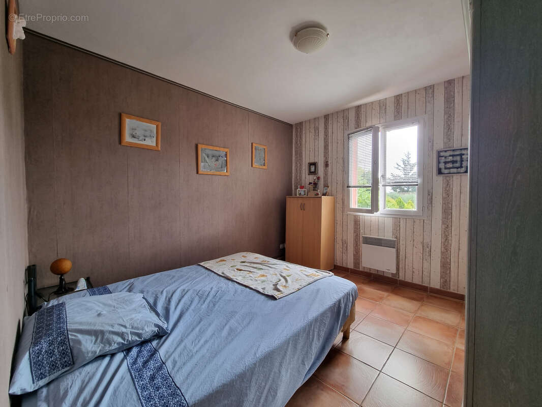 Maison à REGUSSE