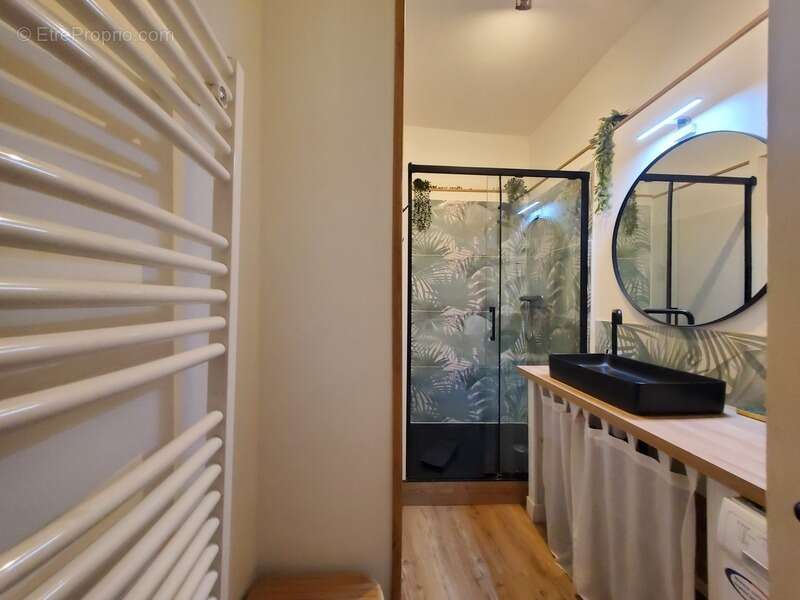 Appartement à SALON-DE-PROVENCE