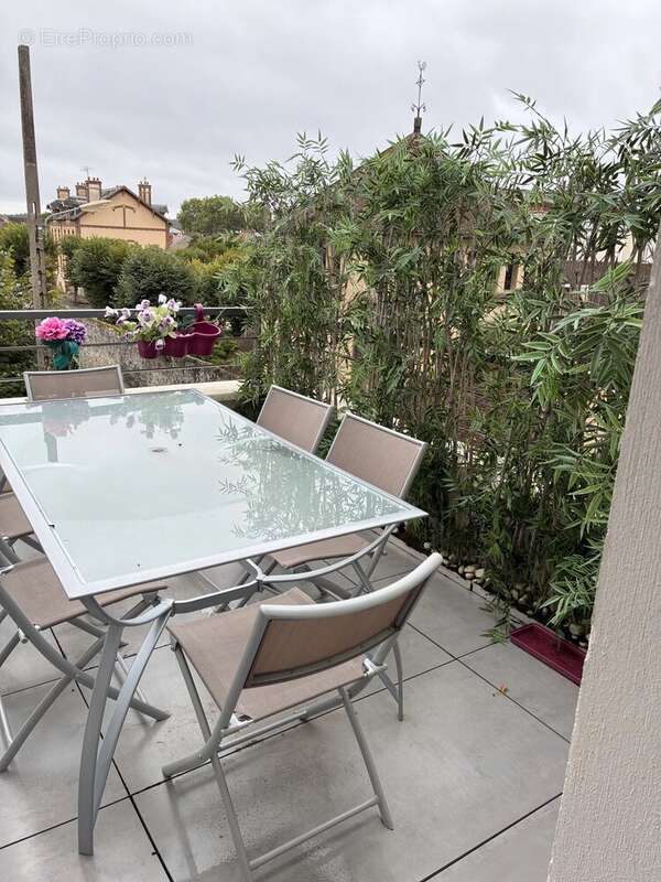 Appartement à FONTAINEBLEAU