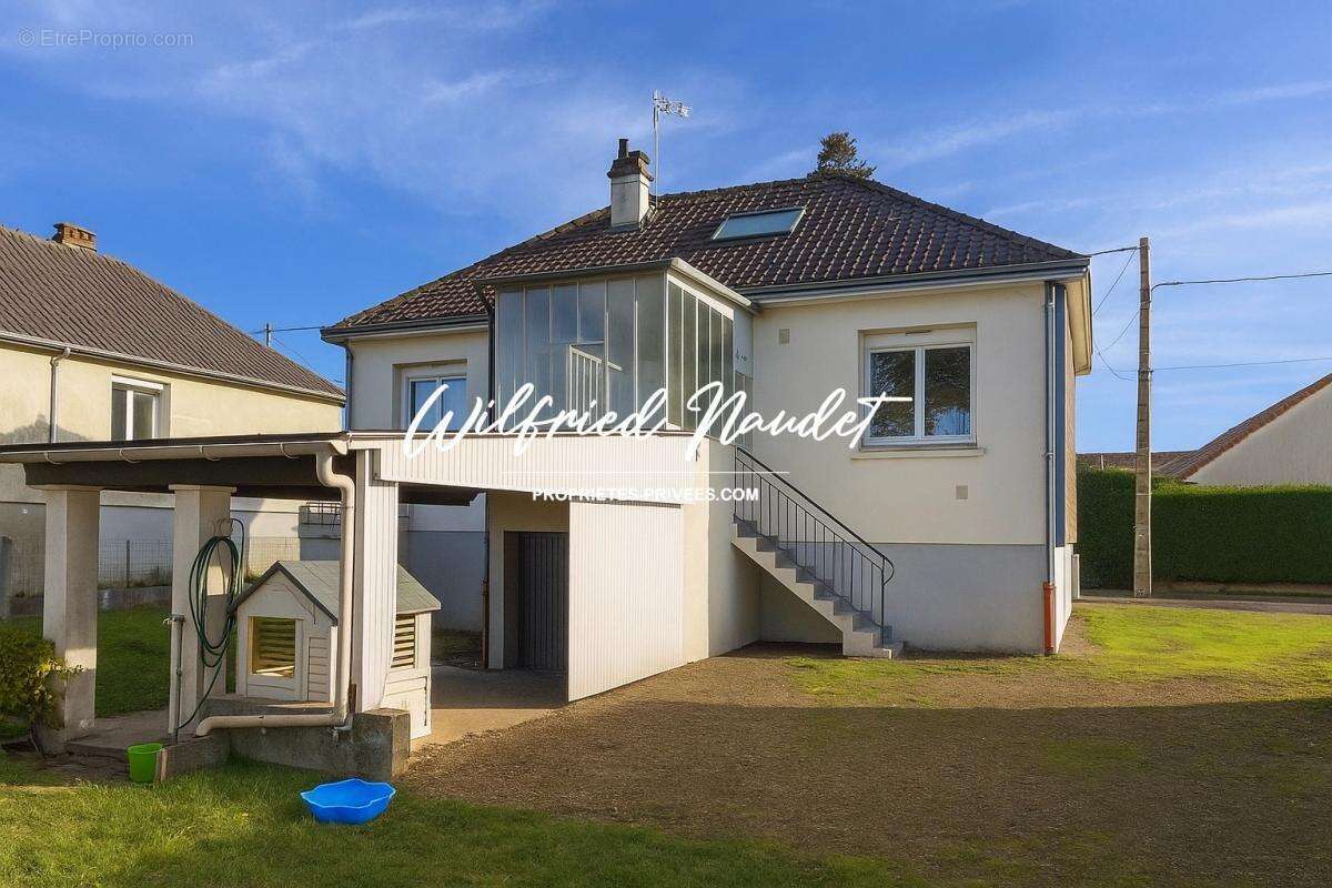 Maison à BRETTE-LES-PINS