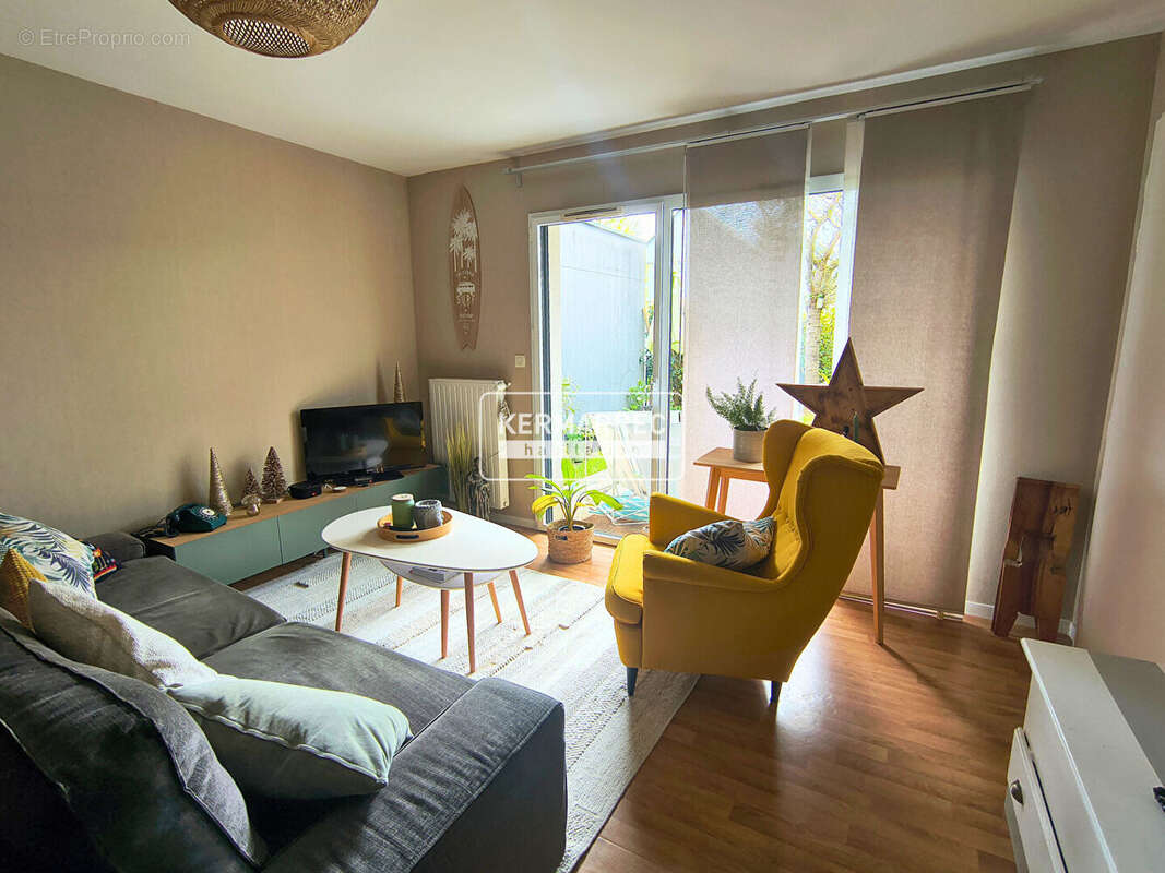 Appartement à LA CHAPELLE-DES-FOUGERETZ