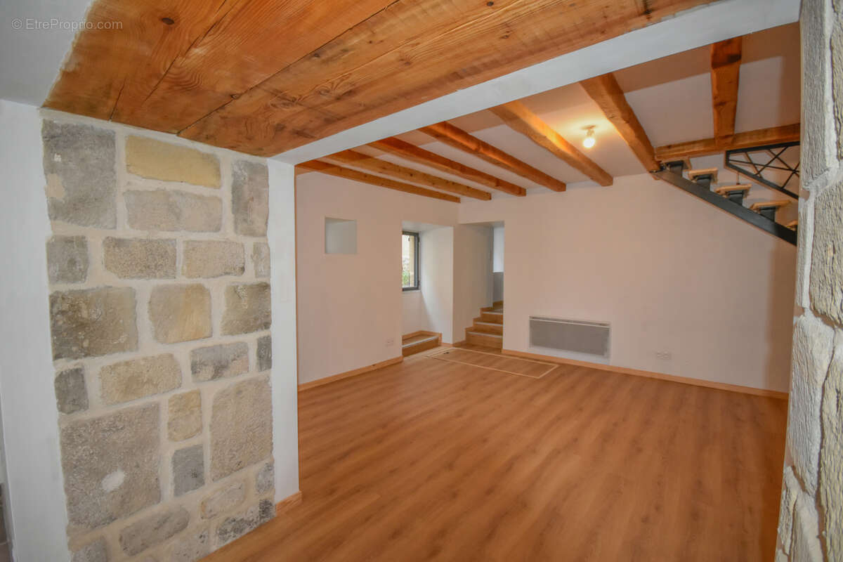 Maison à SAINTE-FLORINE