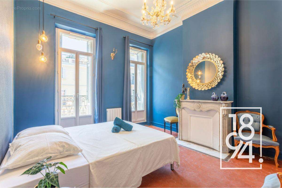 Appartement à MARSEILLE-6E