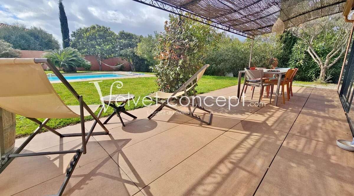 Maison à CAGNES-SUR-MER