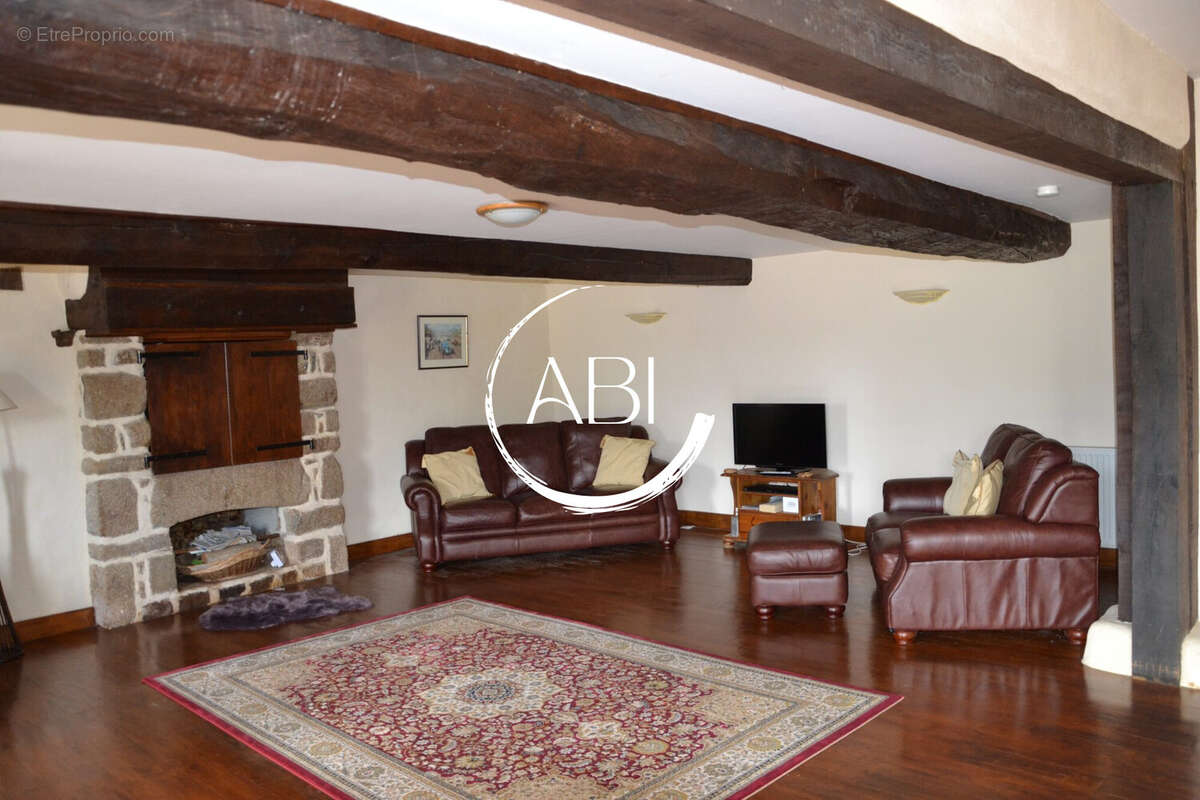 Maison à SAINT-FRAIMBAULT