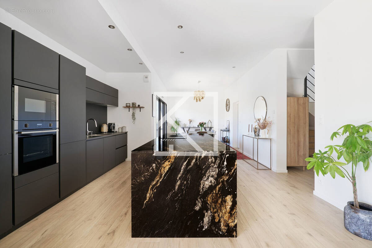 Maison à SAINT-ARMEL