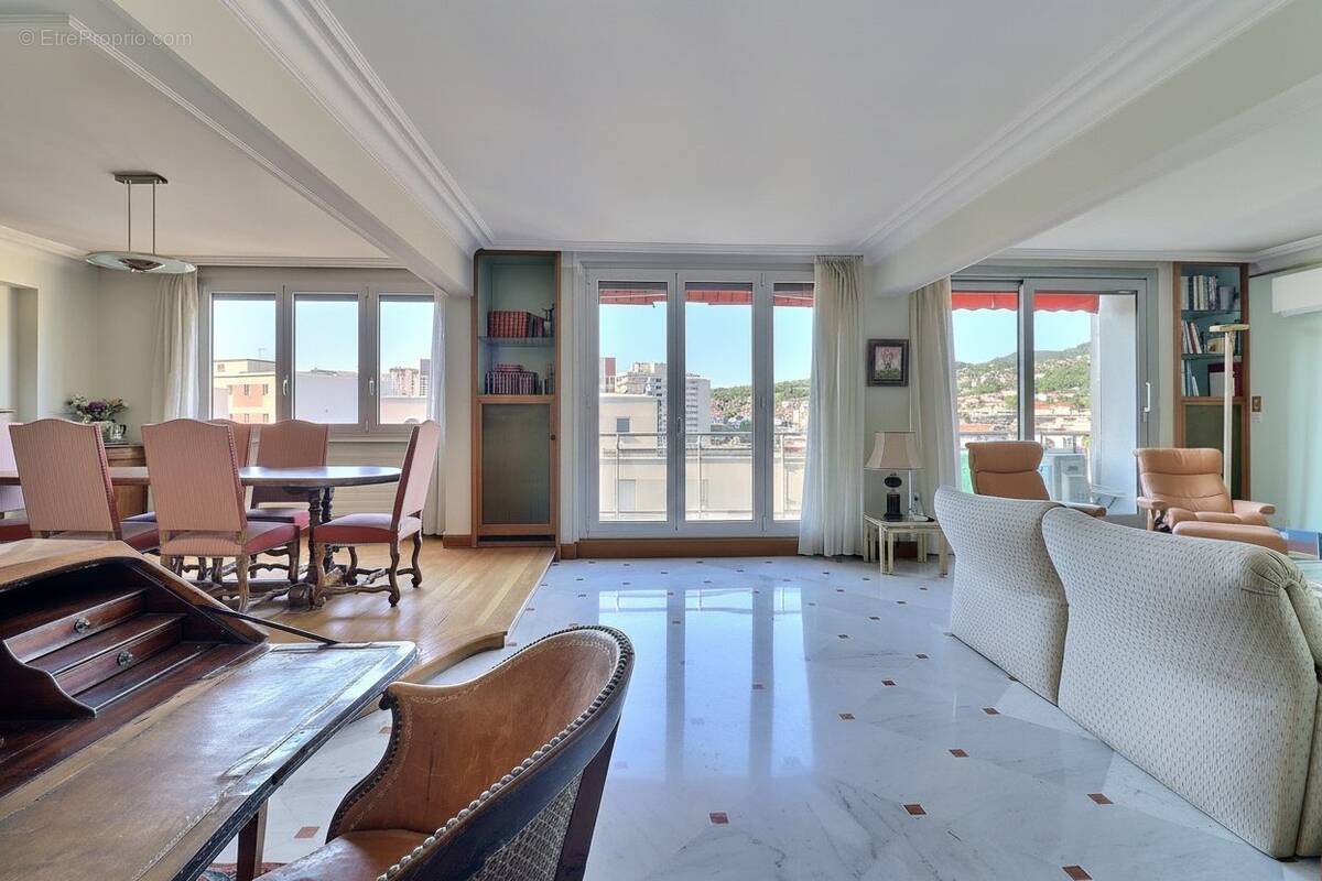 Appartement à CLERMONT-FERRAND