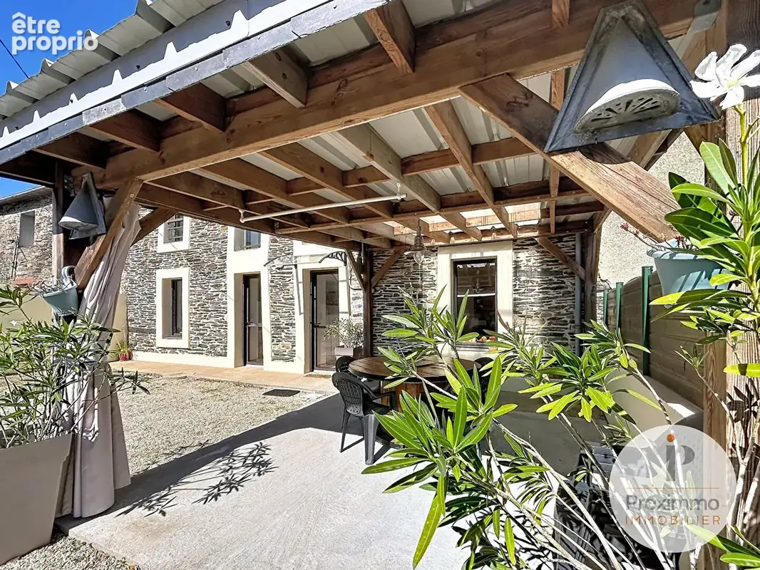 Maison Sainte Marie 5 pièce(s) - photo 1