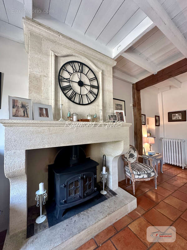 Une Élégante Maison de Maître au Cœur du Vignoble de Dordogne - photo 9