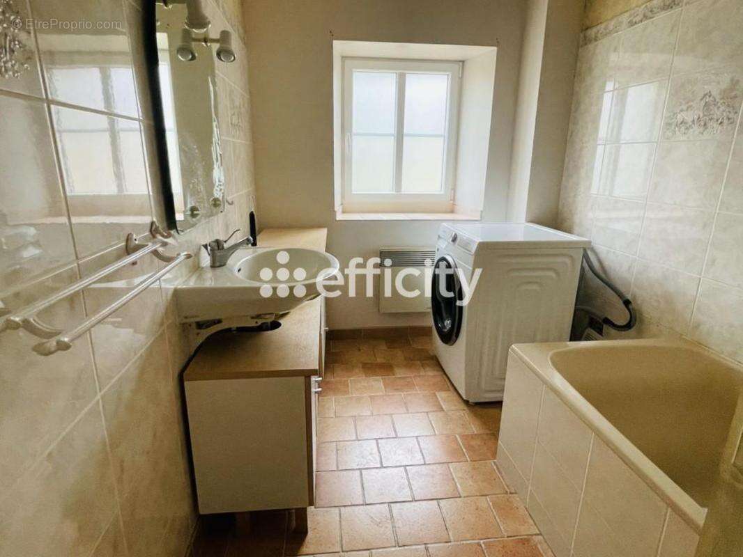 Maison à SAINT-MAIXENT