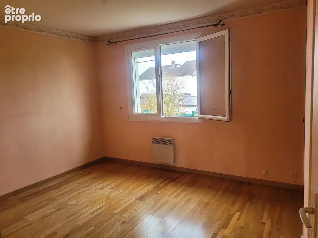 Maison 120 m² à Luynes  - photo 8