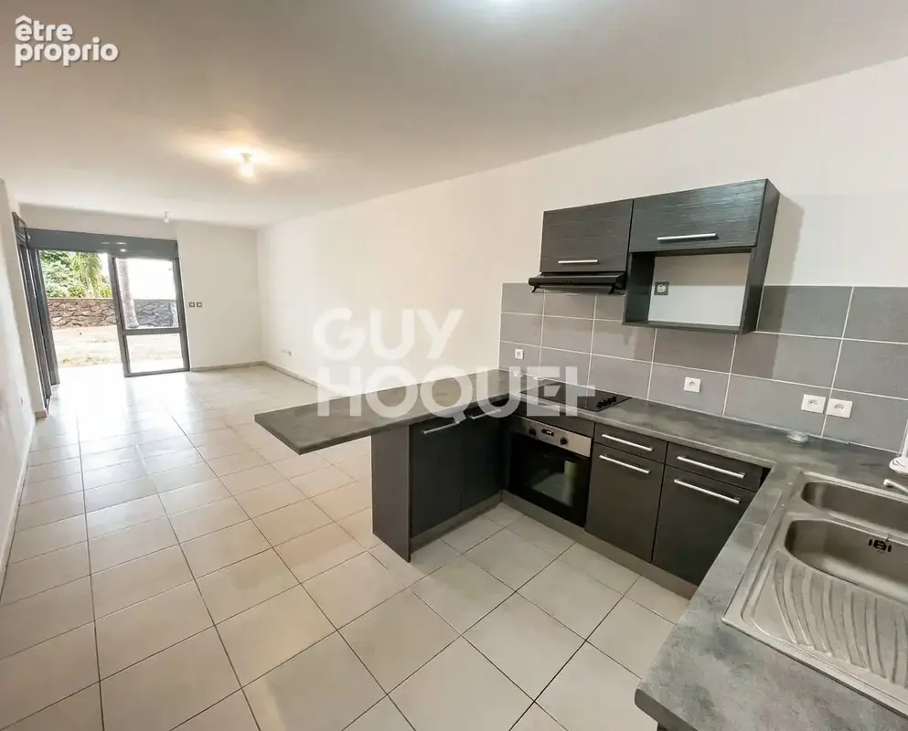 BEAUSEJOUR- T3 rez-de-jardin 65 m² + jardin privatif 70 m² vue mer, sans vis-à-vis + 2 parkings - photo 2
