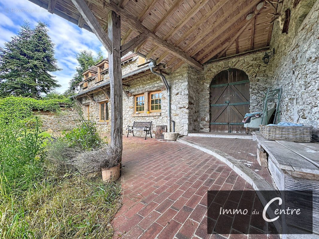 Maison à MONTMIRAIL