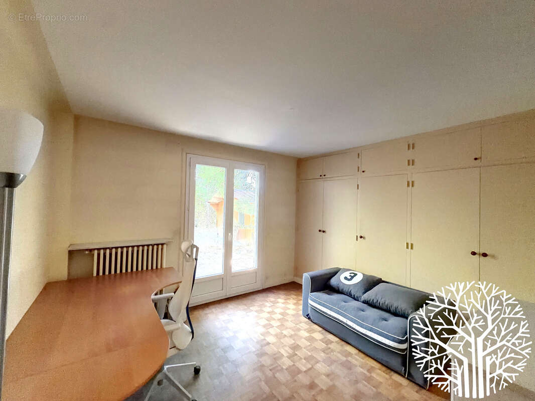 Bureaux idéalement situés   proche a6   accès rapide paris   visibilité exceptionnelle   transformable en habi - photo 8