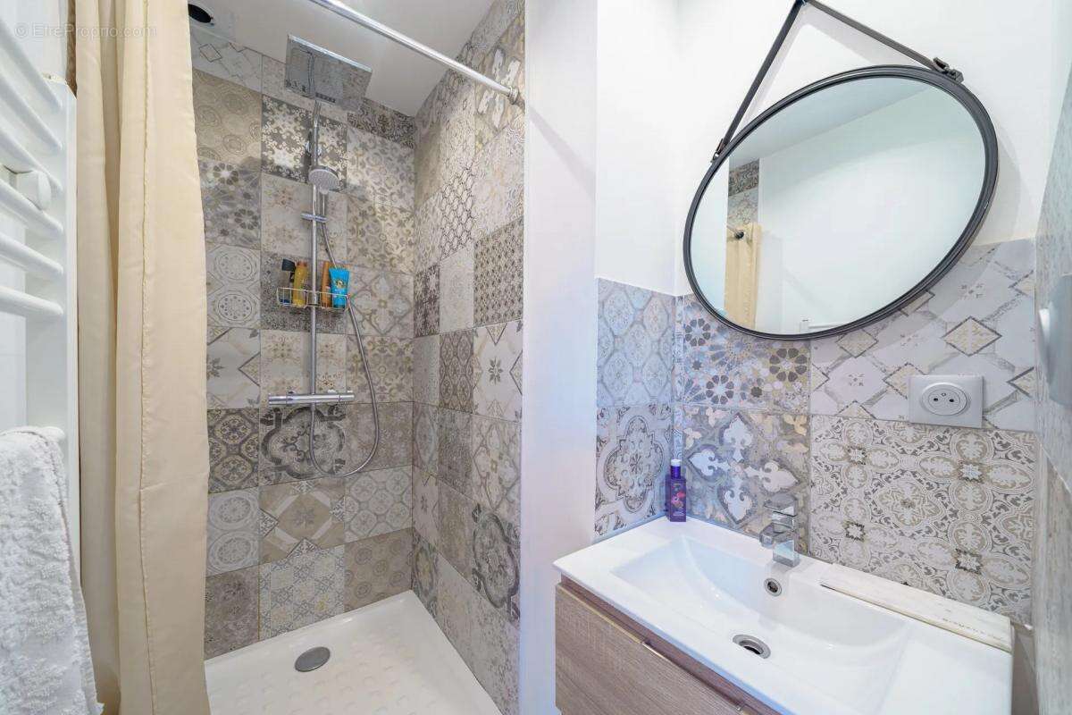 Maison à LA VALETTE-DU-VAR