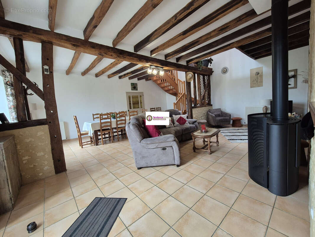 Maison à MORTAGNE-AU-PERCHE