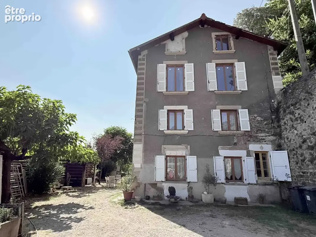 Maison familiale de 246 m2 + maison 104 m2 sur 2500M2 de terrain - photo 20