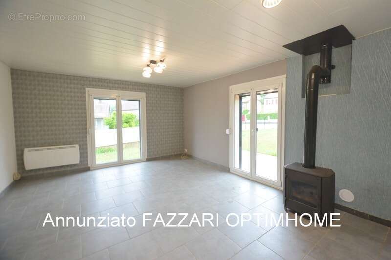 Maison à DUN-SUR-MEUSE